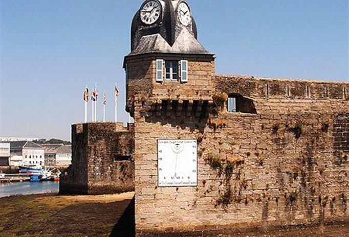 CONCARNEAU appelé aussi "LA VILLE CLOSE"