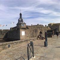 CONCARNEAU appelé aussi "LA VILLE CLOSE"
